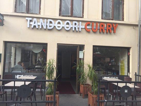 Tandoori Curry Corner